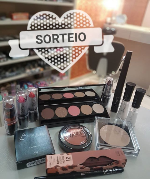 sorteio kit de maquiagem